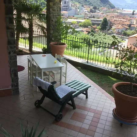 Semesterbostad Casatragliulivi Marone