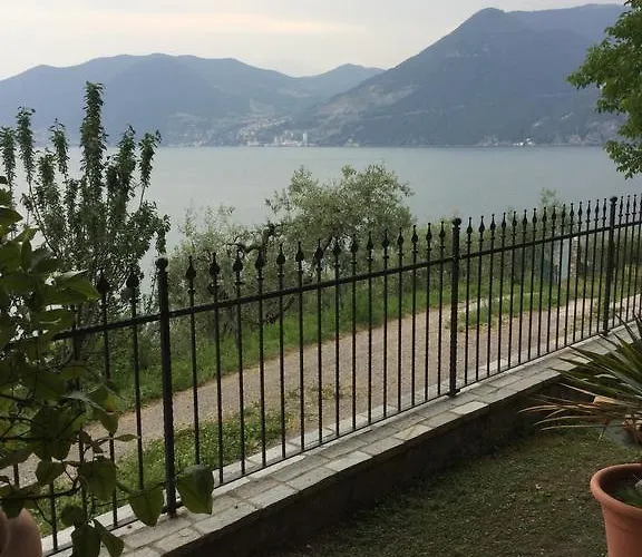 Semesterbostad Casatragliulivi *
