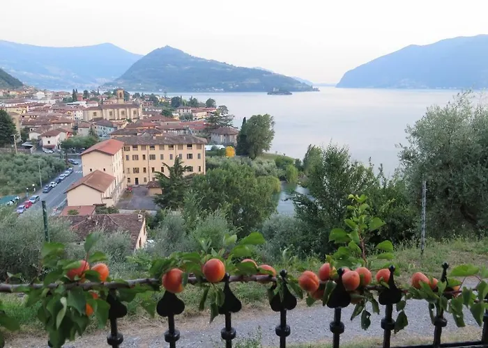 Semesterbostad Casatragliulivi Marone